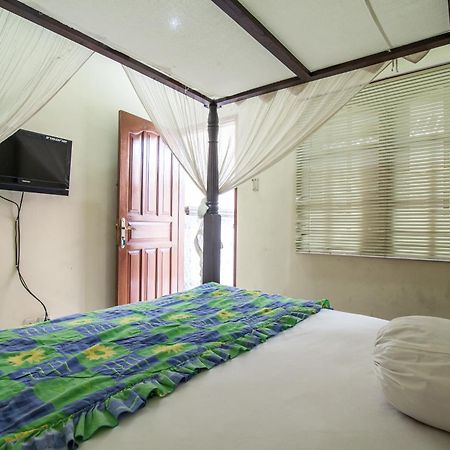 Lori Beach Inn Seminyak Dış mekan fotoğraf