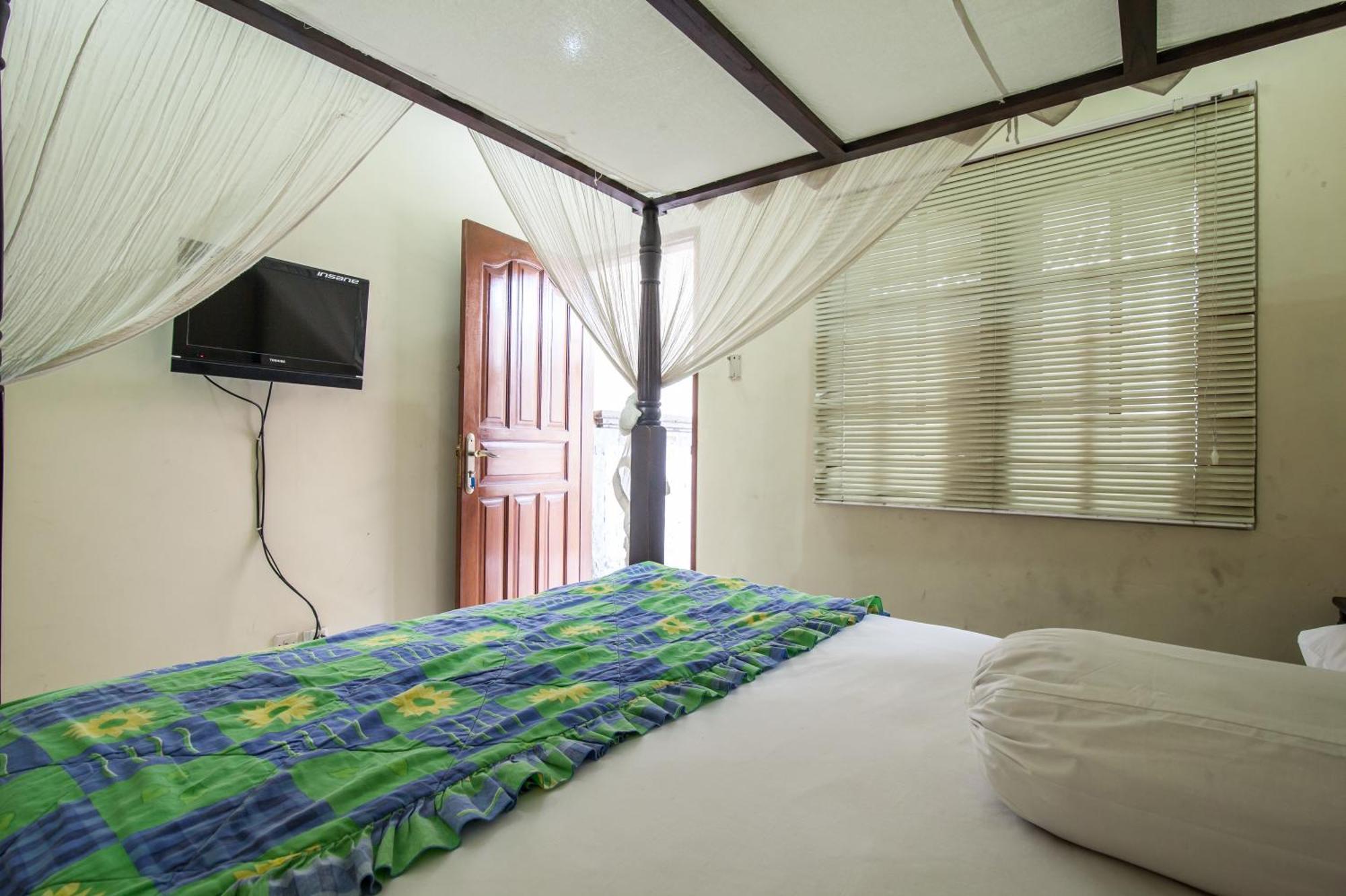 Lori Beach Inn Seminyak Dış mekan fotoğraf