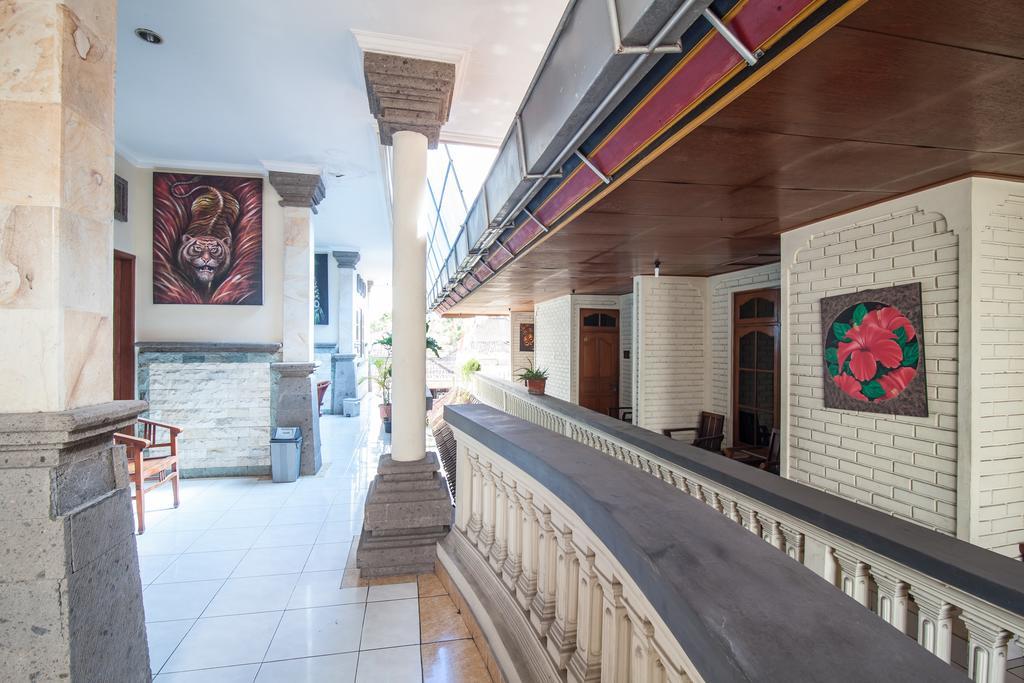 Lori Beach Inn Seminyak Dış mekan fotoğraf