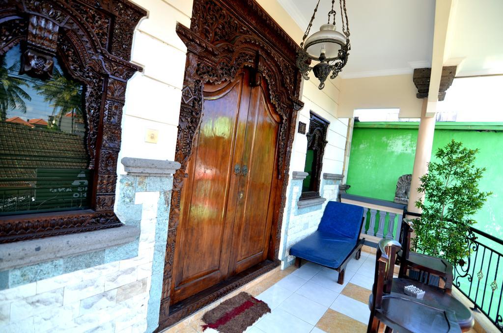 Lori Beach Inn Seminyak Dış mekan fotoğraf